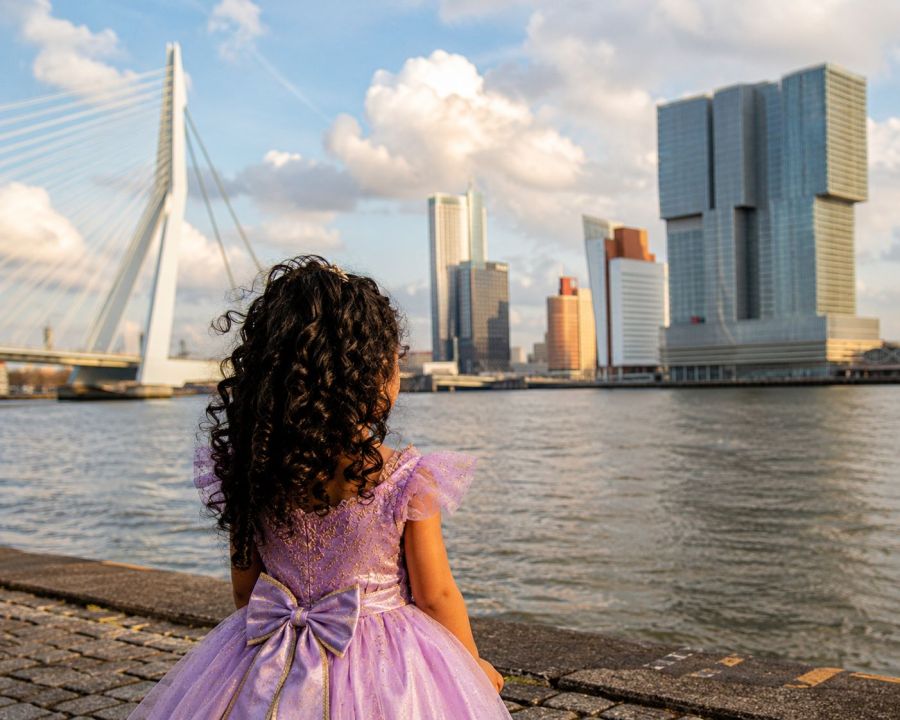 Bella’s First Visit to&nbsp;Rotterdam