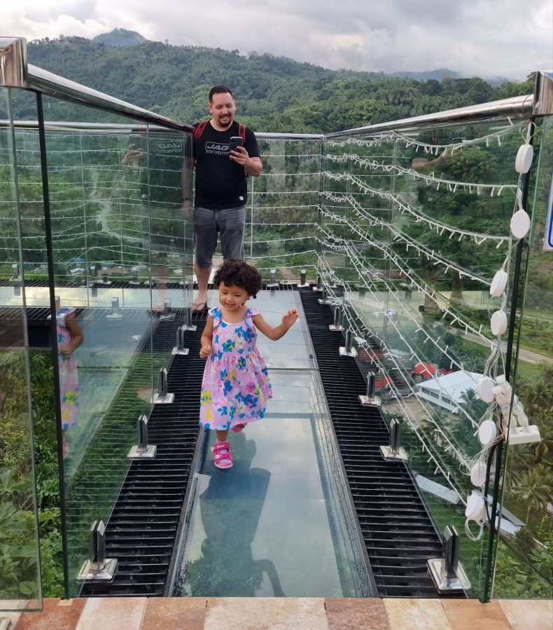 My Daughter’s Fearless Adventure on the Glass&nbsp;Walk