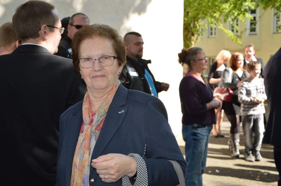 Remembering You, Oma